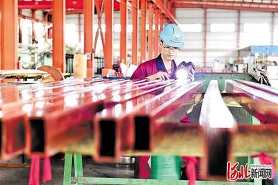 河北武強(qiáng)縣加速高新技術(shù)企業(yè)與科技型中小企業(yè)培育，助力有色金屬壓延加工產(chǎn)業(yè)升級(jí)